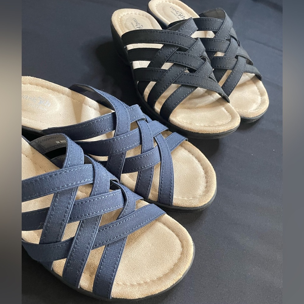 Two for one memory foam sandals Black and Blue Size 8 EAST FIFTH